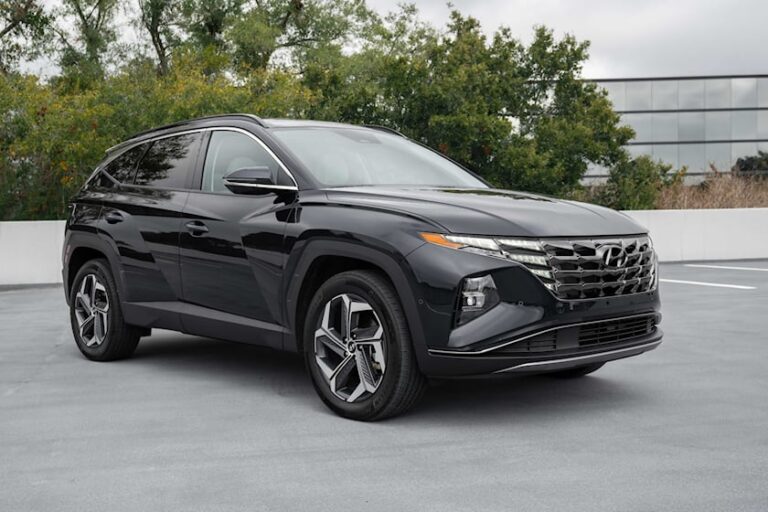 New Hyundai Tucson Hybrid (2023) Price And Review - Newcarbike