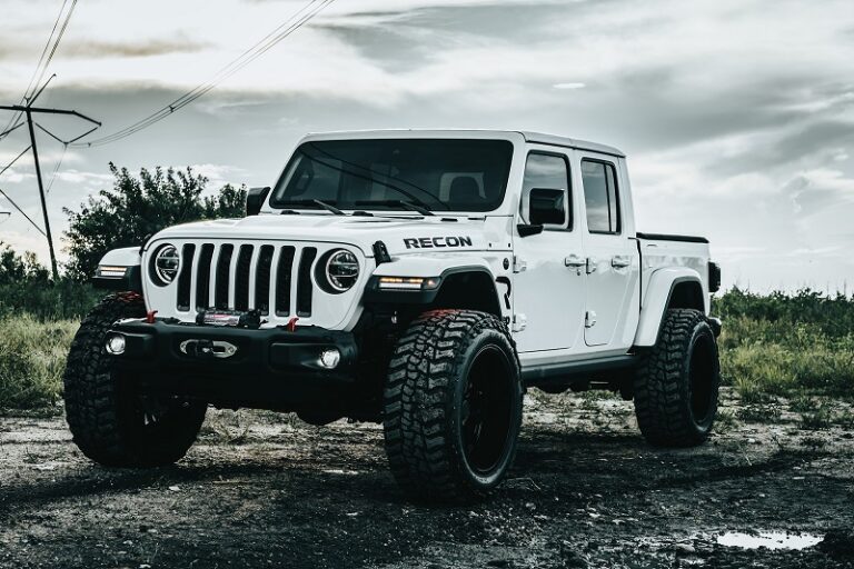 Jeep Gladiator Price + Review + Capability (2023) NewCarBike