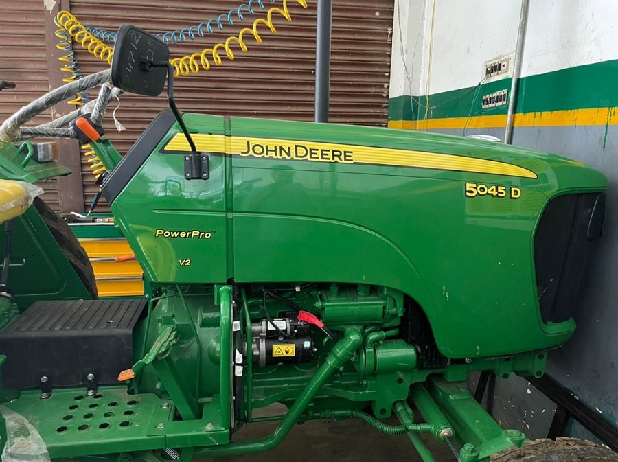 John Deere 5045 D PowerPro